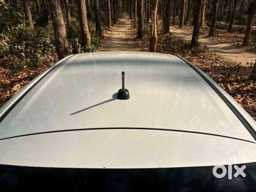 Maruti Suzuki Swift 2023 Petrol Well Maintained