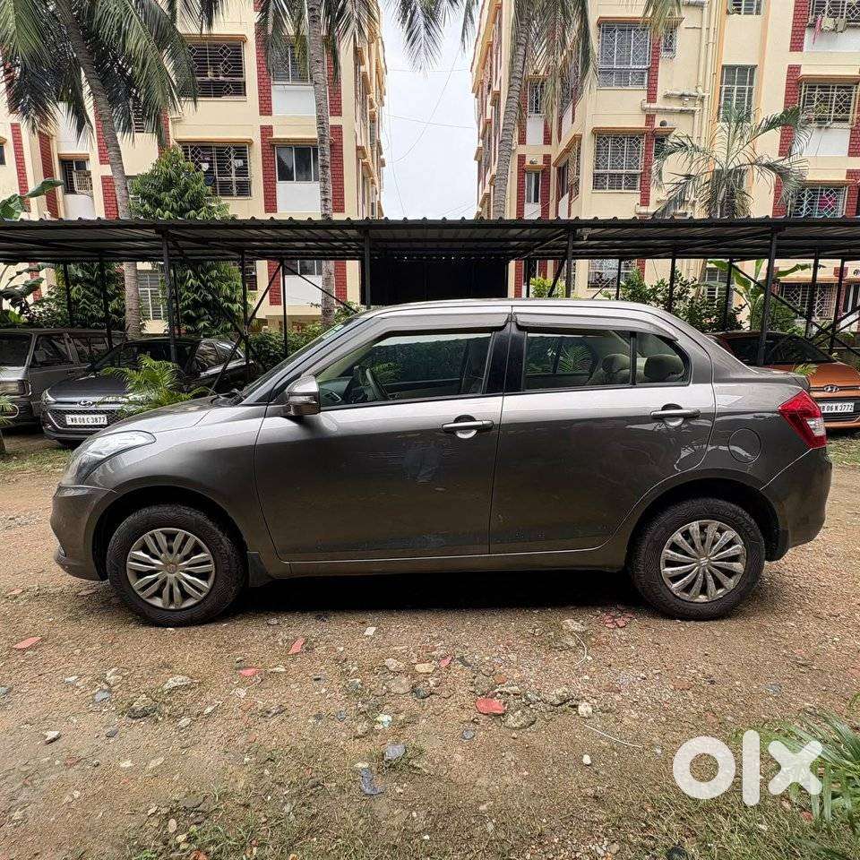 Maruti Suzuki Dzire 1.2 Vxi, 2015, Petrol
