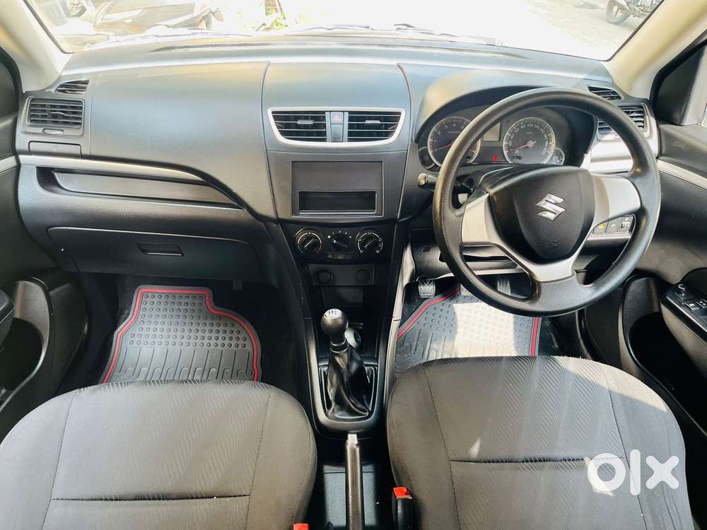 Maruti Suzuki Swift Vxi + Manual, 2011, Petrol
