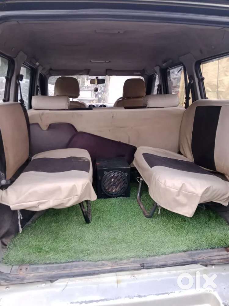 Scorpio  9 Seater All Condition Ok Engine Very Okay Model Number 2010