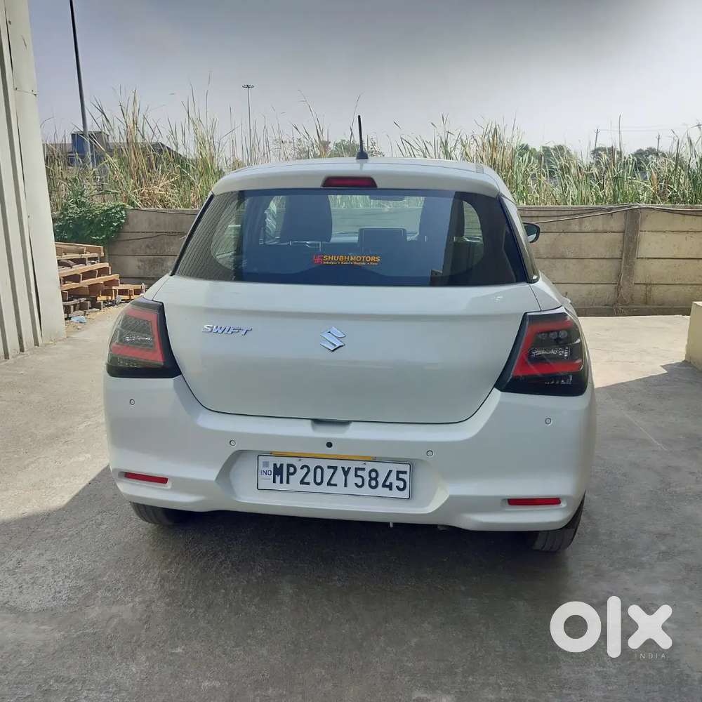 White Colour Swift Sep 2025