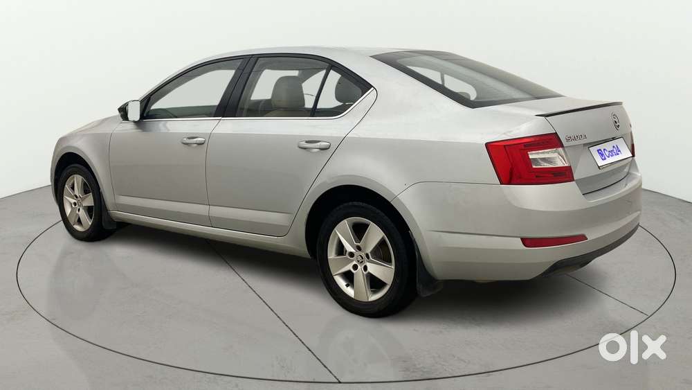 Skoda Octavia 1.8 Tsi Style Plus At, 2016, Petrol
