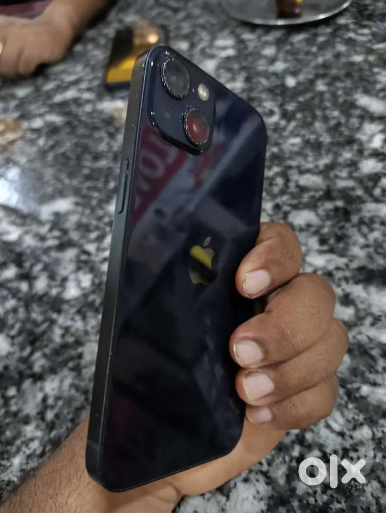 iPhone 13 , 128 storage, all conditions ok battery health is 68%