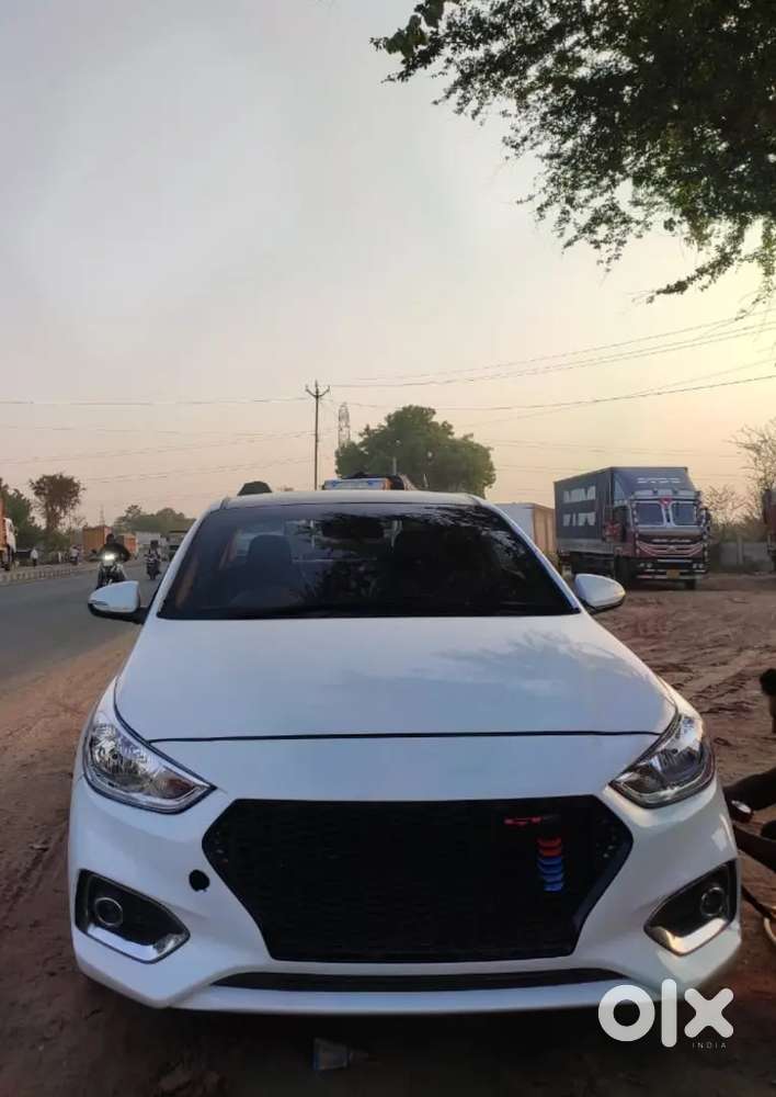Hyundai Verna 2018 Diesel 93000 Km Driven
