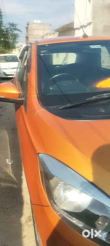 Tata Tiago Revotron 2017
