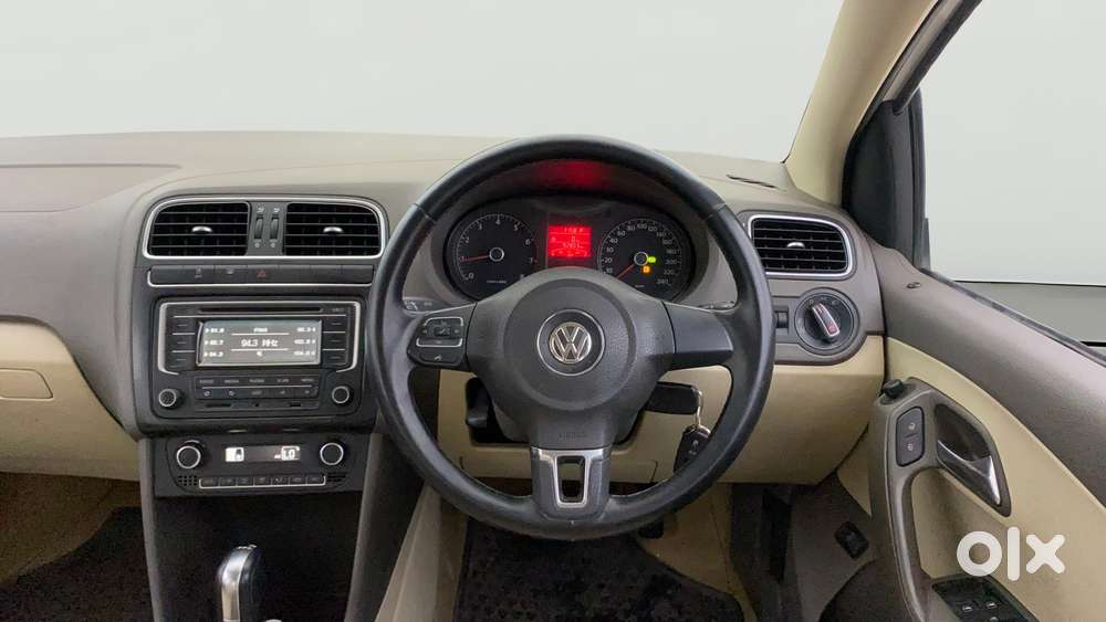 Volkswagen Vento 2010-2013 Petrol Highline At, 2014, Petrol