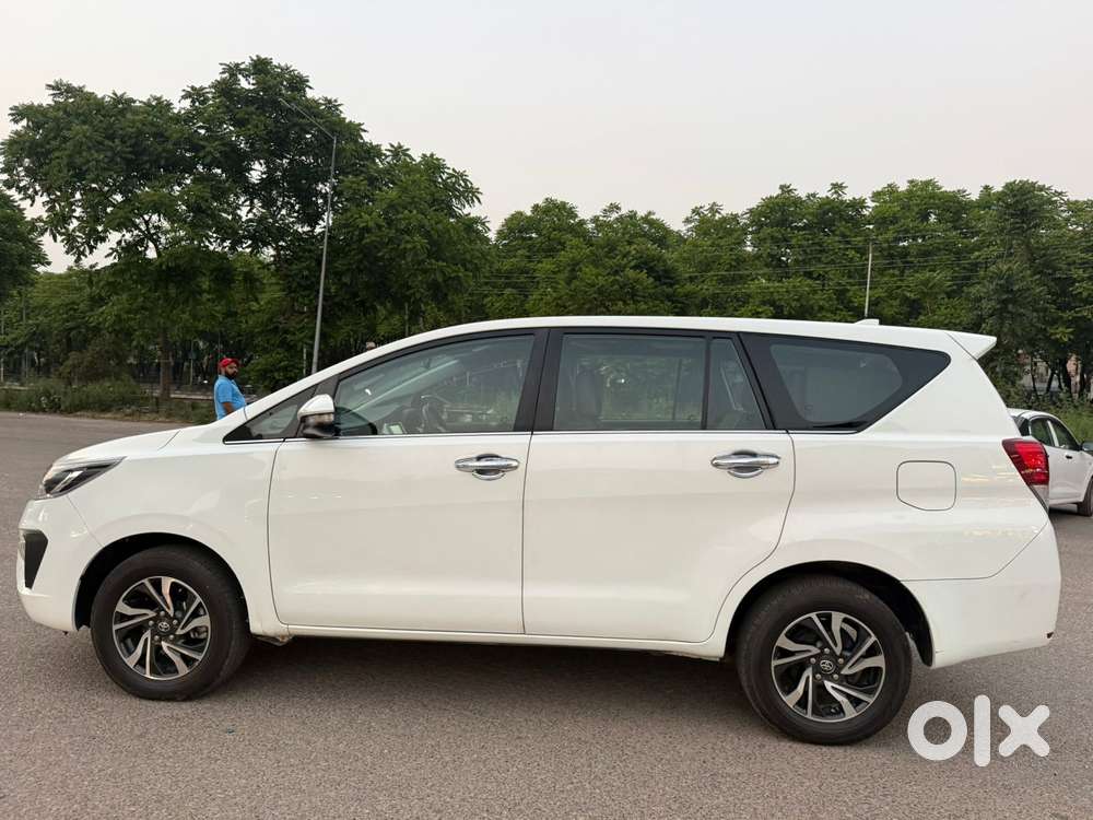 Toyota Innova Crysta 2.4 V, 2021, Diesel