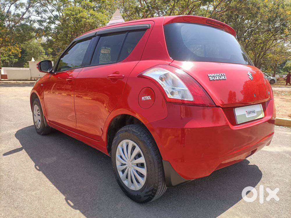 Maruti Suzuki Swift Vxi Optional, 2017, Petrol