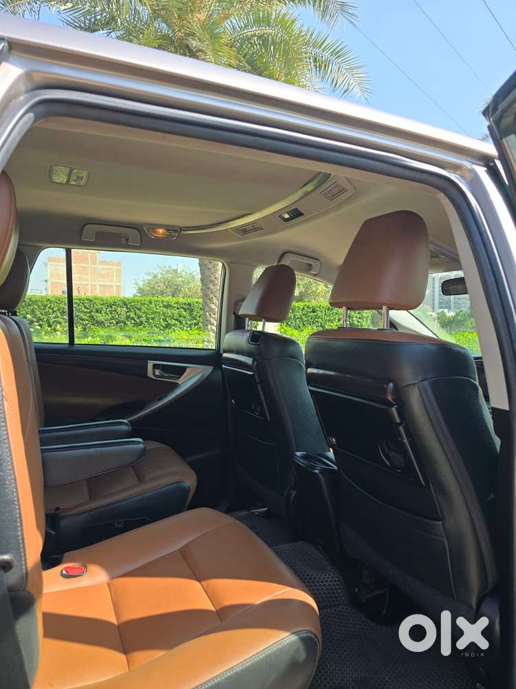 Toyota Innova Crysta [2020-ongoing] 2.4 Zx At 7 Str, 2020, Diesel