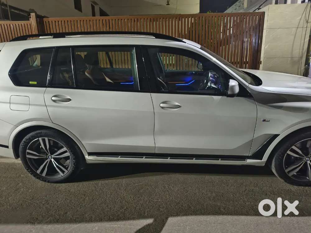 2024 Bmw X7 Xdrive40i M Sport 20,000 Km Bmw Service History 1st Owner