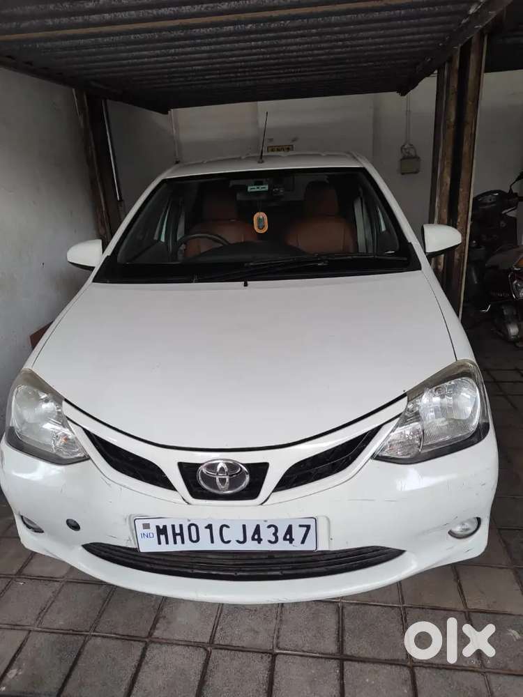 Toyota Etios Liva 2016 Petrol Manual 26400 Km