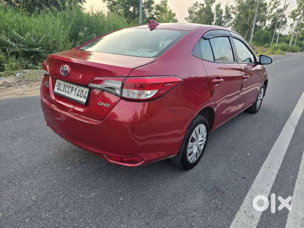 Toyota Yaris G Cvt, 2018, Petrol