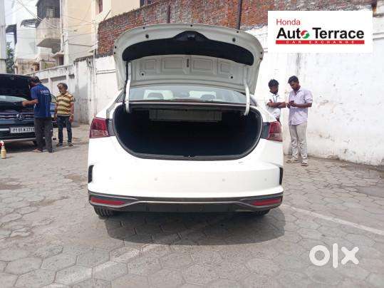 Hyundai Verna 1.6 Vtvt At Sx, 2021, Petrol