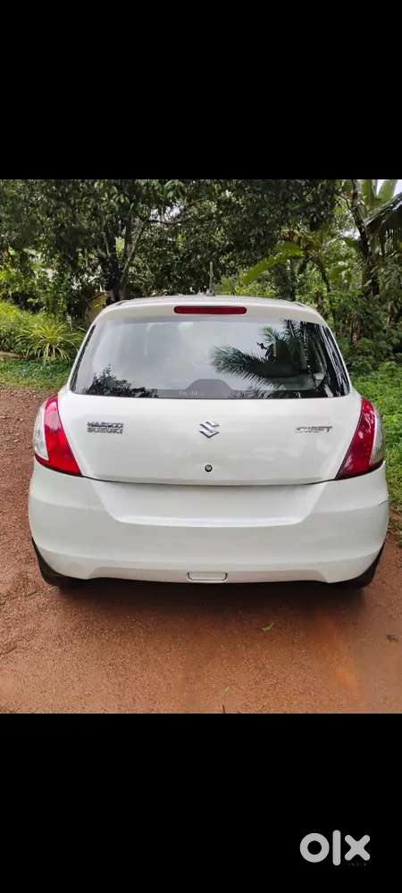 Maruti Suzuki Swift 2016 Manual Petrol