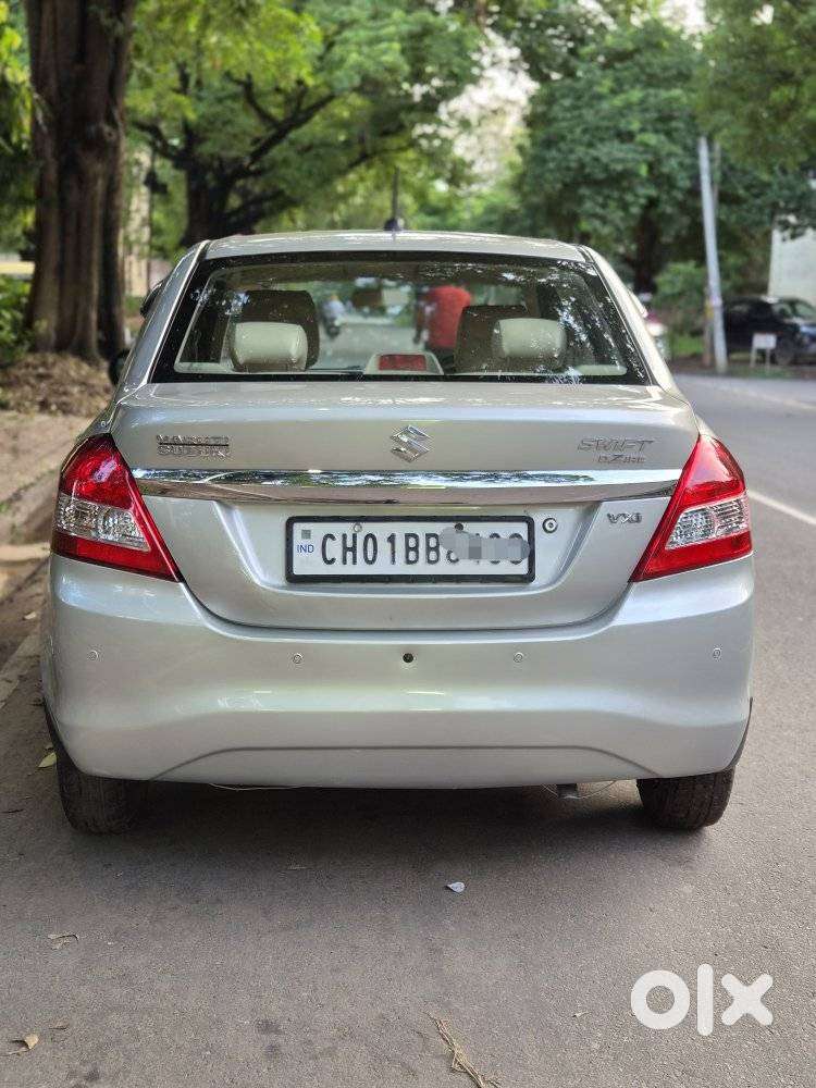 Maruti Suzuki Swift Dzire 1.2 Vxi Bsiv, 2015, Petrol