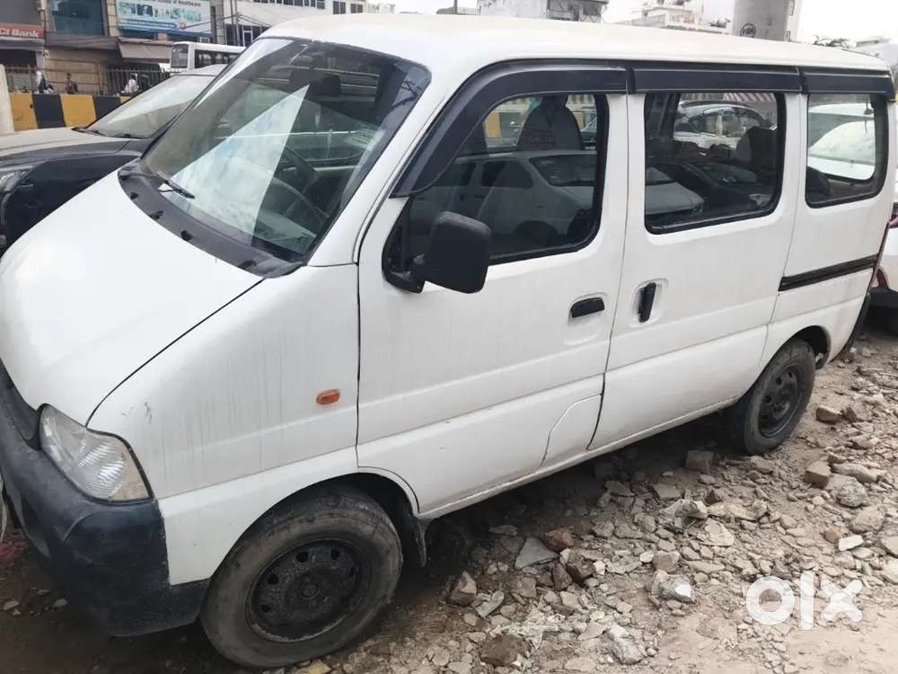 Maruti Suzuki Eeco 2013