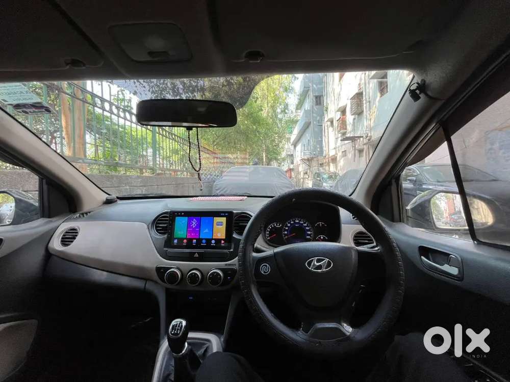 2014
2nd Owner 
Grand I10 Sportz 1.2
Pure Petrol 
59000 Km