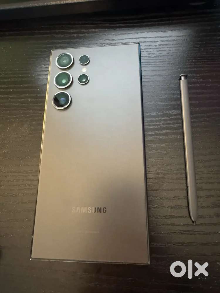 Samsung galaxy S24 ultra with all accessories emi available - Mobile ...