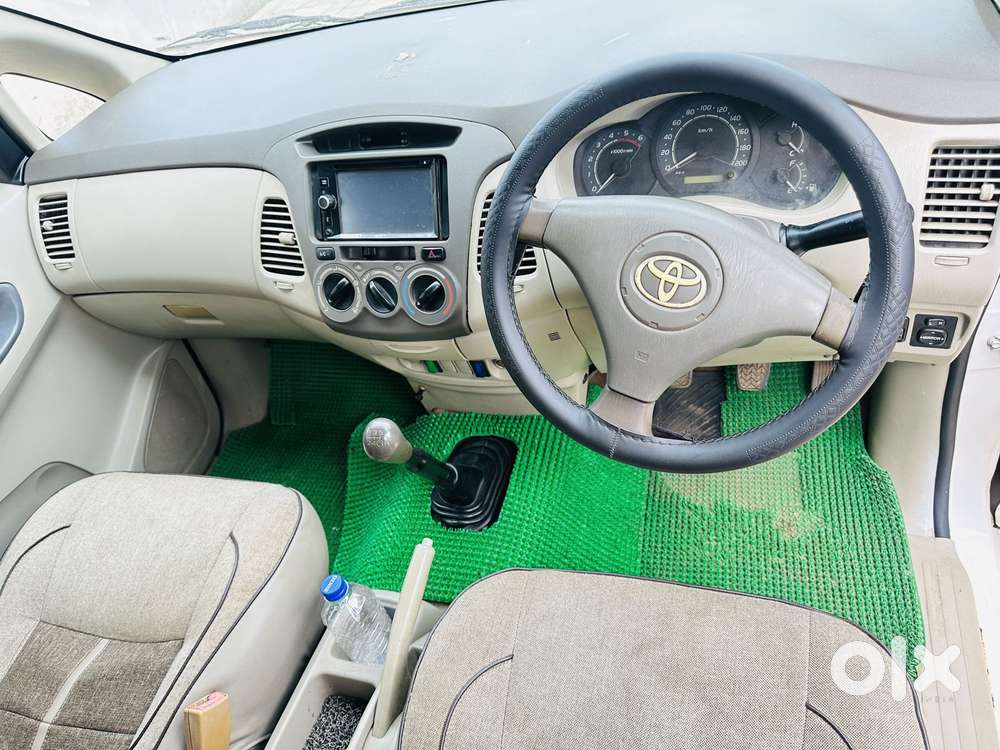Toyota Innova 2.5 G (diesel) 7 Seater, 2010, Diesel