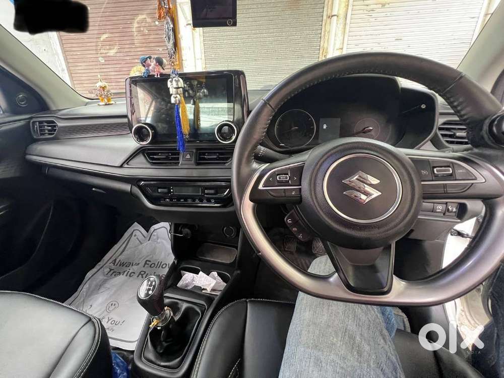 Swift Lxi Option 2024 17 Inch Alloy & All Accessories