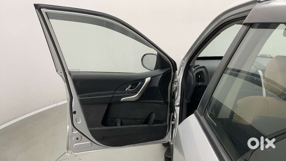 Mahindra Xuv500 W7, 2019, Diesel