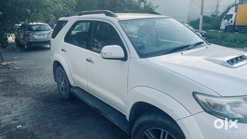 Toyota Fortuner Diesel 2014