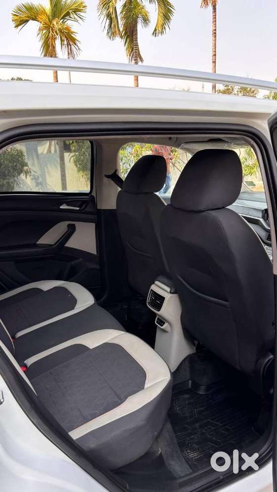 Volkswagen Taigun, 2024, Petrol