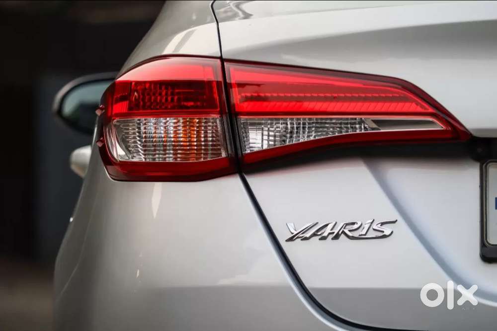 Toyota Yaris J Cvt, 2020, Petrol