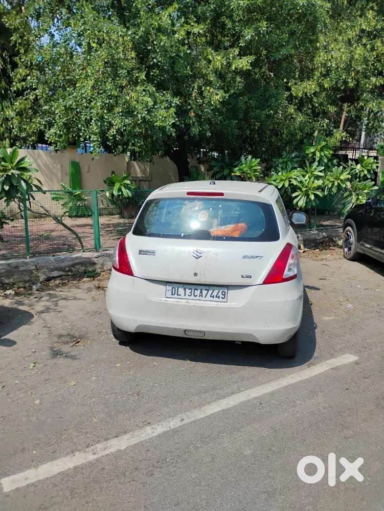 Maruti Suzuki Swift 2013 Cng & Hybrids 72920 Km Driven