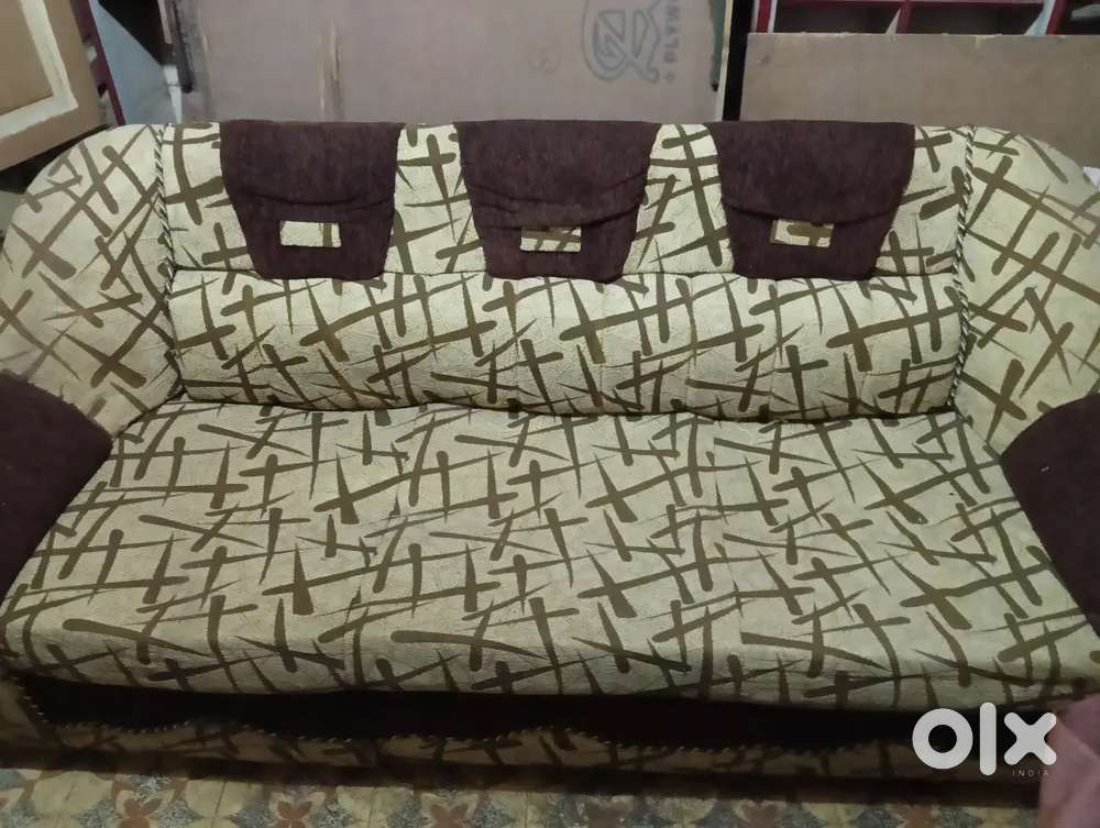 5 seater sofa