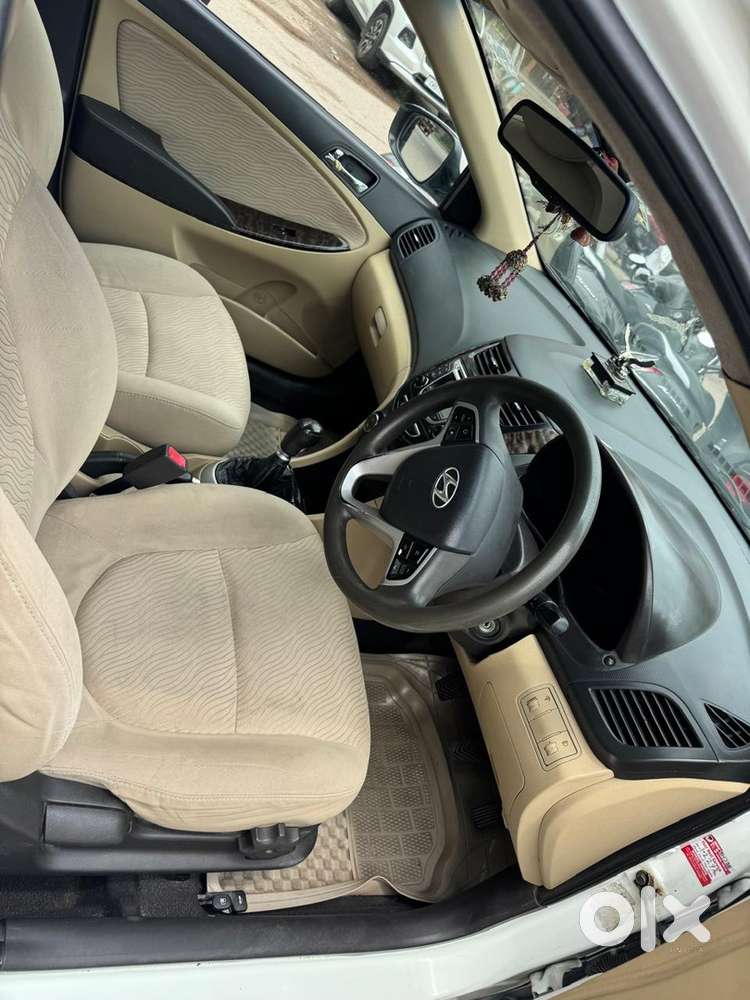2012 Hyundai Verna Fluidic
