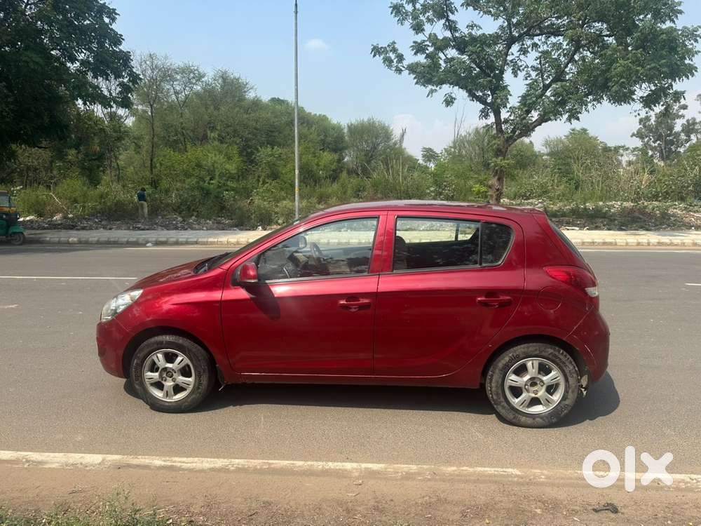 Hyundai I20 Sportz 2011 Petrol