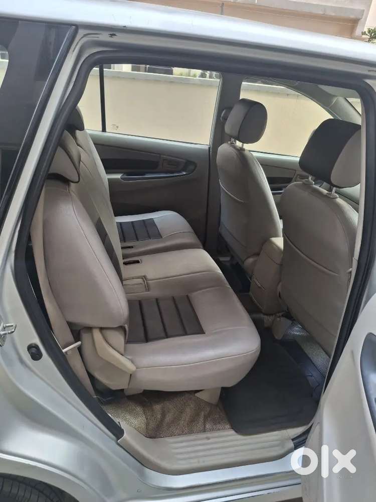 Toyota Innova 2013