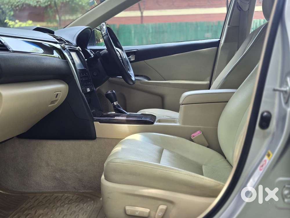 Toyota Camry Hybrid 2.5, 2017, Petrol