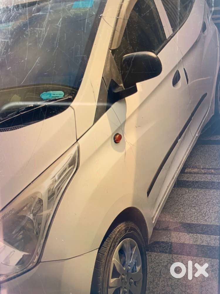 Hyundai Eon Magna 2015
