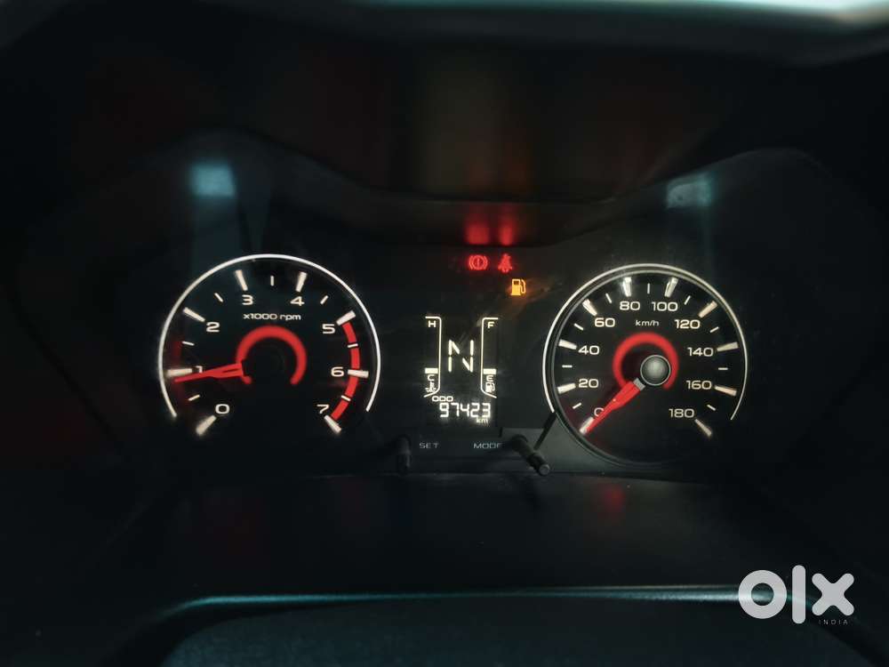 Mahindra Kuv 100 Mahindra-kuv-100-d75-k6-plus, 2016, Diesel