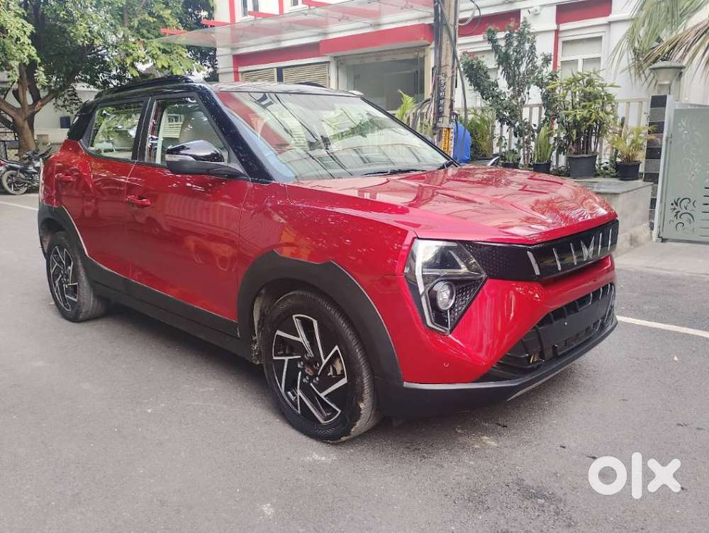 Mahindra Xuv 3xo Ax7l 1.2 Petrol At (pg), 2024, Petrol