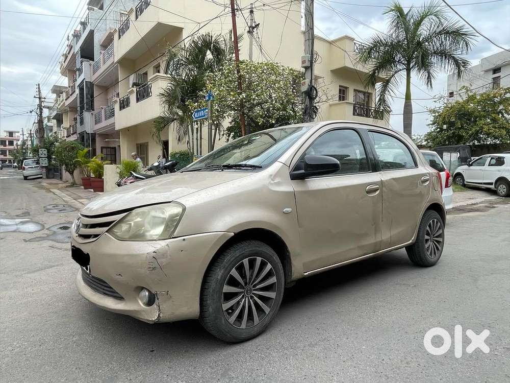 Toyota Etios Liva 2011