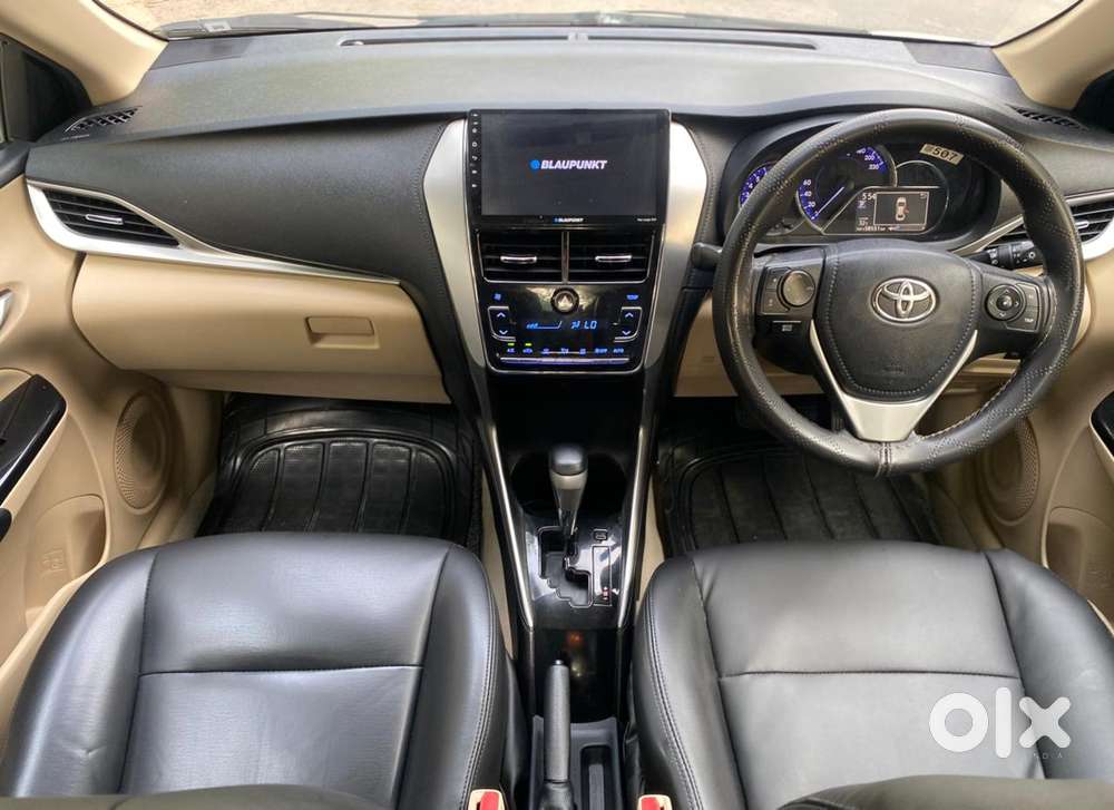Toyota Yaris G Cvt, 2020, Petrol