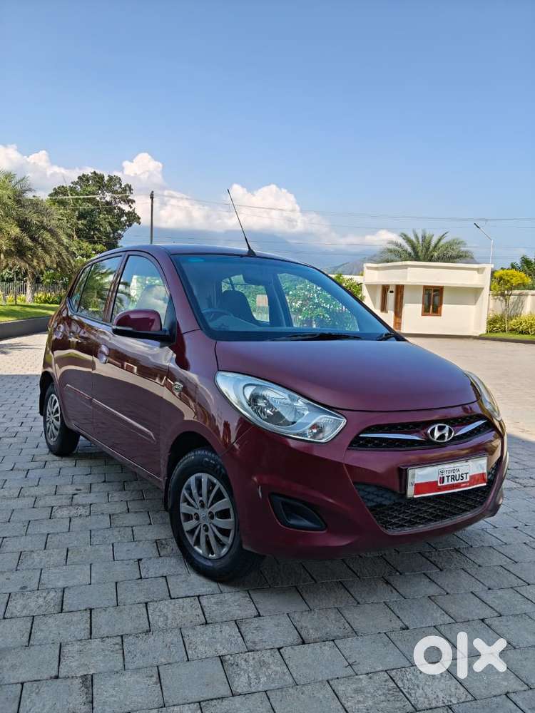 Hyundai I10 Sportz At, 2013, Petrol