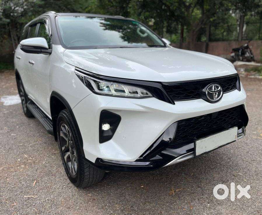 Toyota Fortuner Legender 4x2 At 2.8, 2025, Diesel