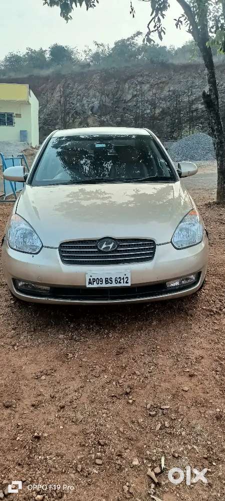 Hyundai Verna 2009 Diesel 150000 Km Driven