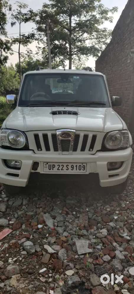 Mahindra Maxx 2013 Diesel 19000 Km Driven