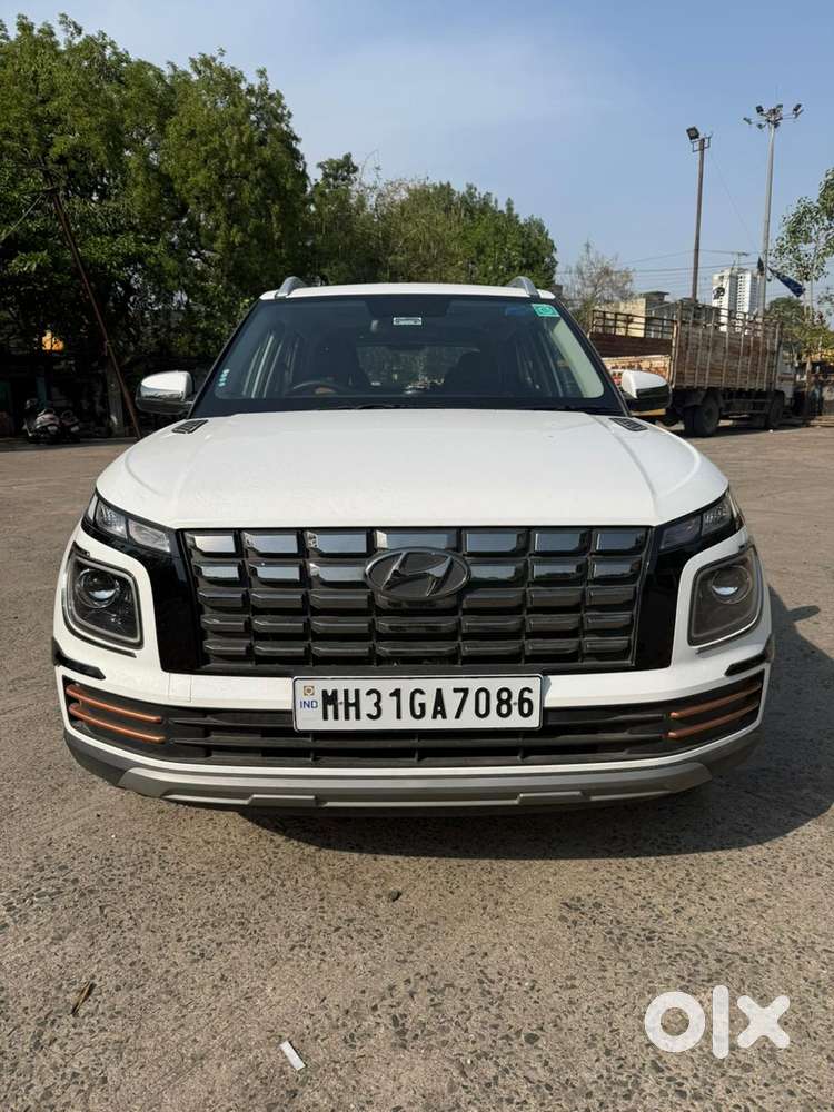 Hyundai Venue, 2025, Petrol
