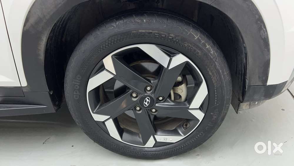 Hyundai Alcazar Signature (o) 6 Str 1.5 Petrol Dct, 2023, Petrol