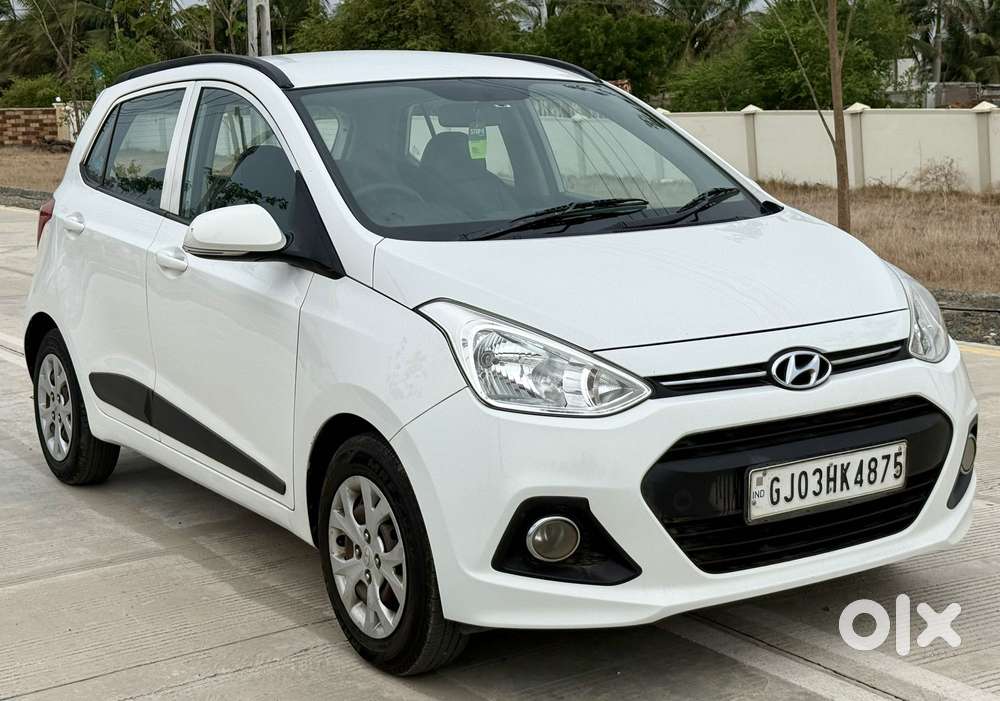 Hyundai Grand I10 Sportz, 2015, Cng & Hybrids