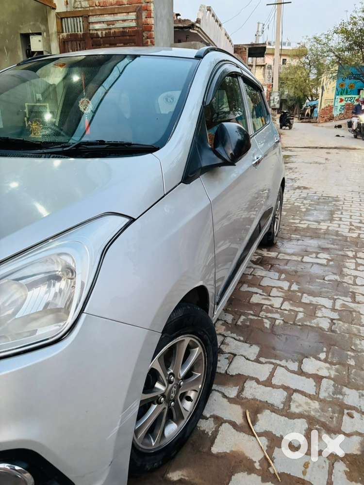 Hyundai Grand I10 2016 Cng & Hybrids Well Maintained