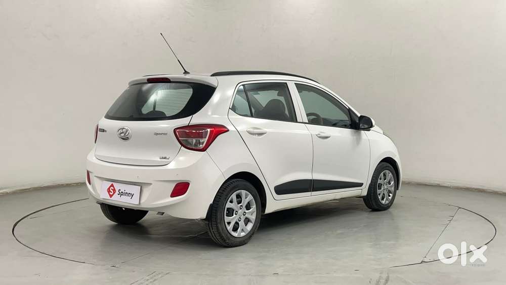 Hyundai Grand I10 1.2 Kappa Sportz, 2015, Petrol