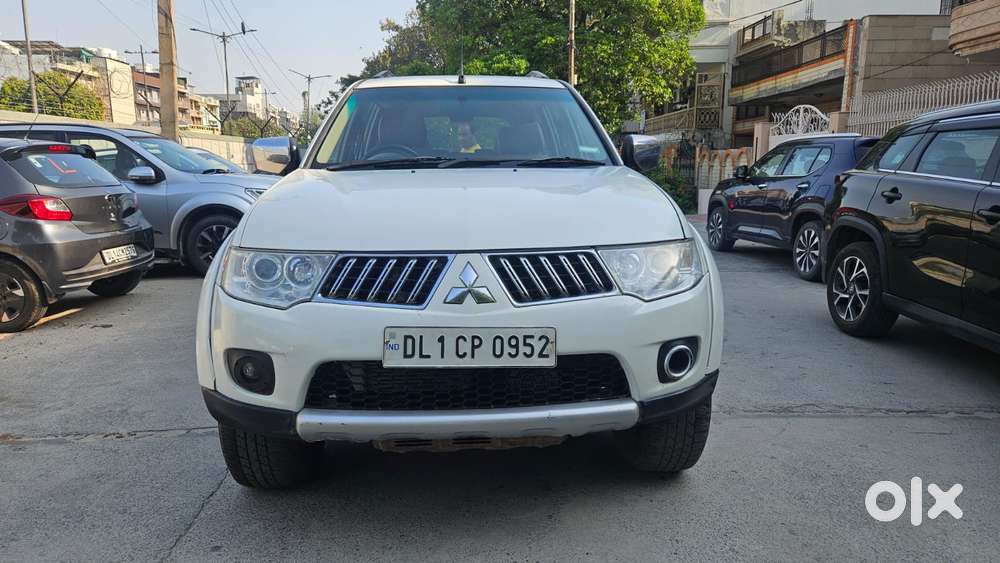 Mitsubishi Pajero Sport 2.5 Manual, 2012, Diesel