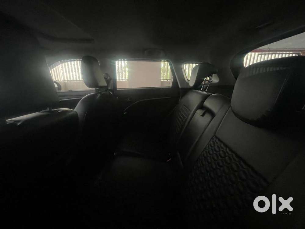 2023 Maruti Brezza Zxi S-cng Top Model  Sunroof  27k Km  Single Own